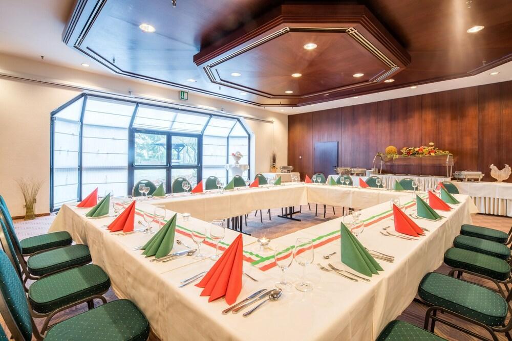 Hotel Bitburg Kültér fotó